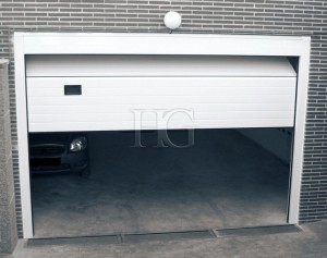 puerta seccional con motor